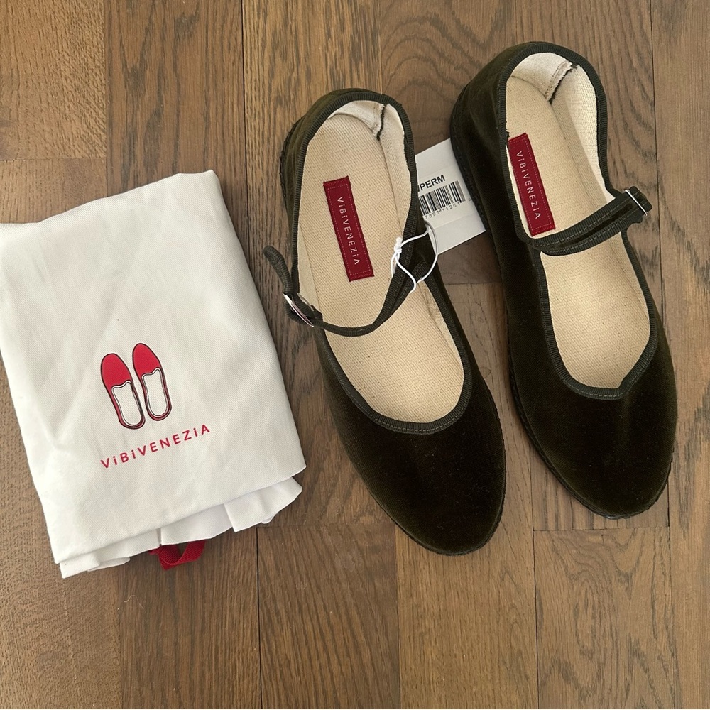 NWT ViBi Venezia Women's Mary Jane Velvet Ballet Flats Bottiglia Olive 40 EU, 10 - Picture 2 of 8